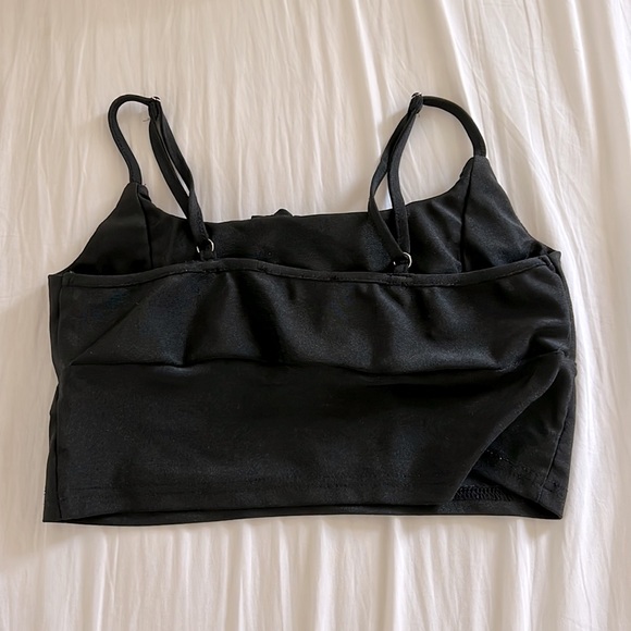 Black Crop Tank Top - Picture 2 of 3